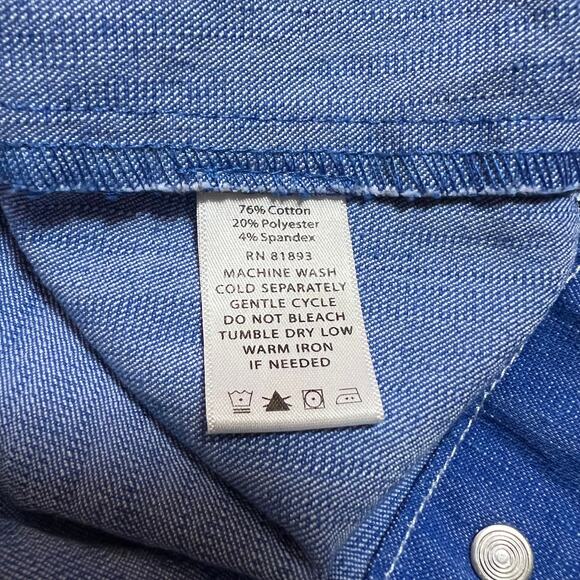 Denim&Co. Button Up Jean Jacket Size Medium Stretch Casual Western Rodeo - Picture 7 of 10